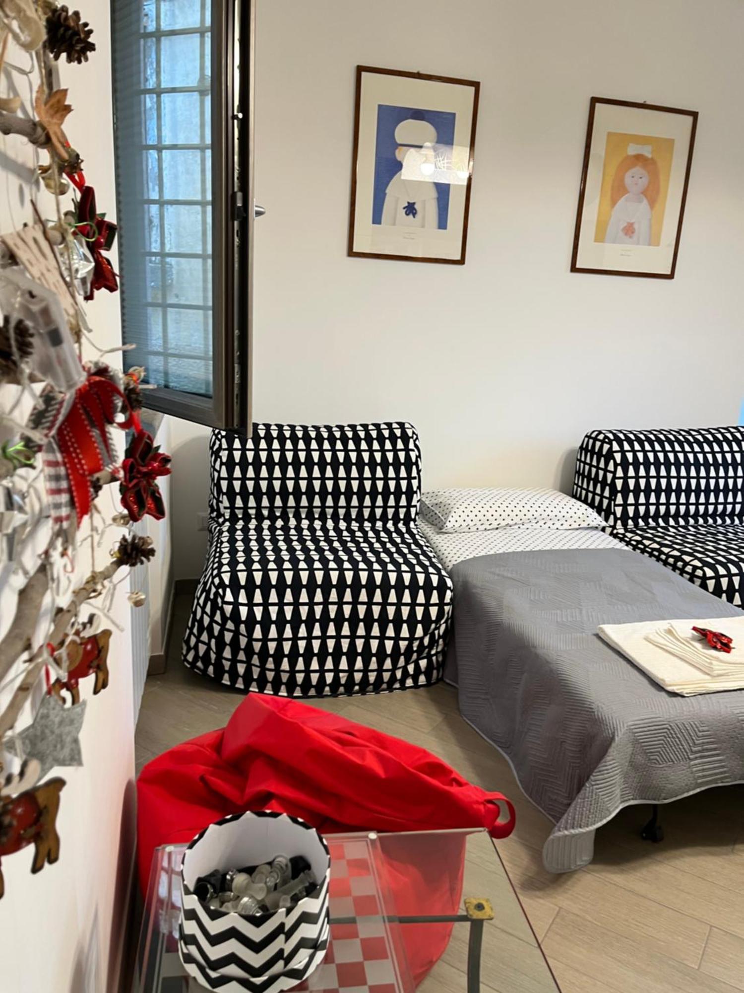La Rocca House Apartment โซเรียโน เนล ชีมีโน ภายนอก รูปภาพ